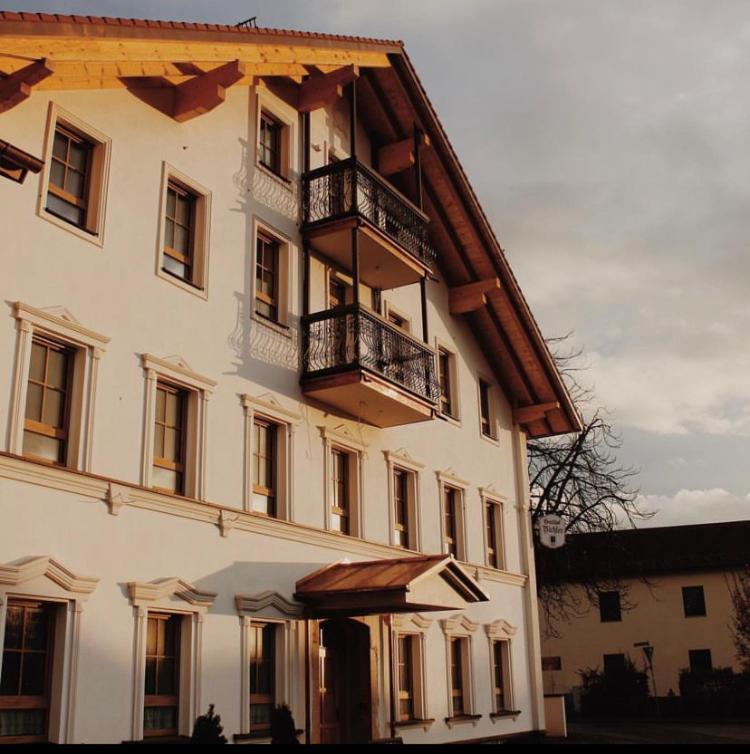 Gasthof & Hotel Bichler Emmering  Eksteriør billede